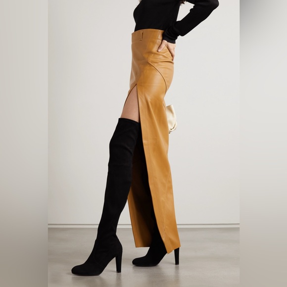 STUART WEITZMAN
Highland Stretch Suede Over-The-Knee Boots - Picture 2 of 11